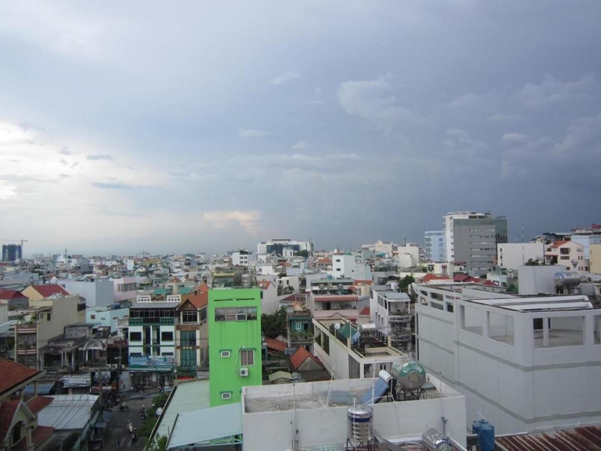 Hoang Thanh Thuy Airport Hotel 2 - Gan Am Thuc Dem Cho Hoang Hoa Tham Ho Chi Minh City Exterior photo
