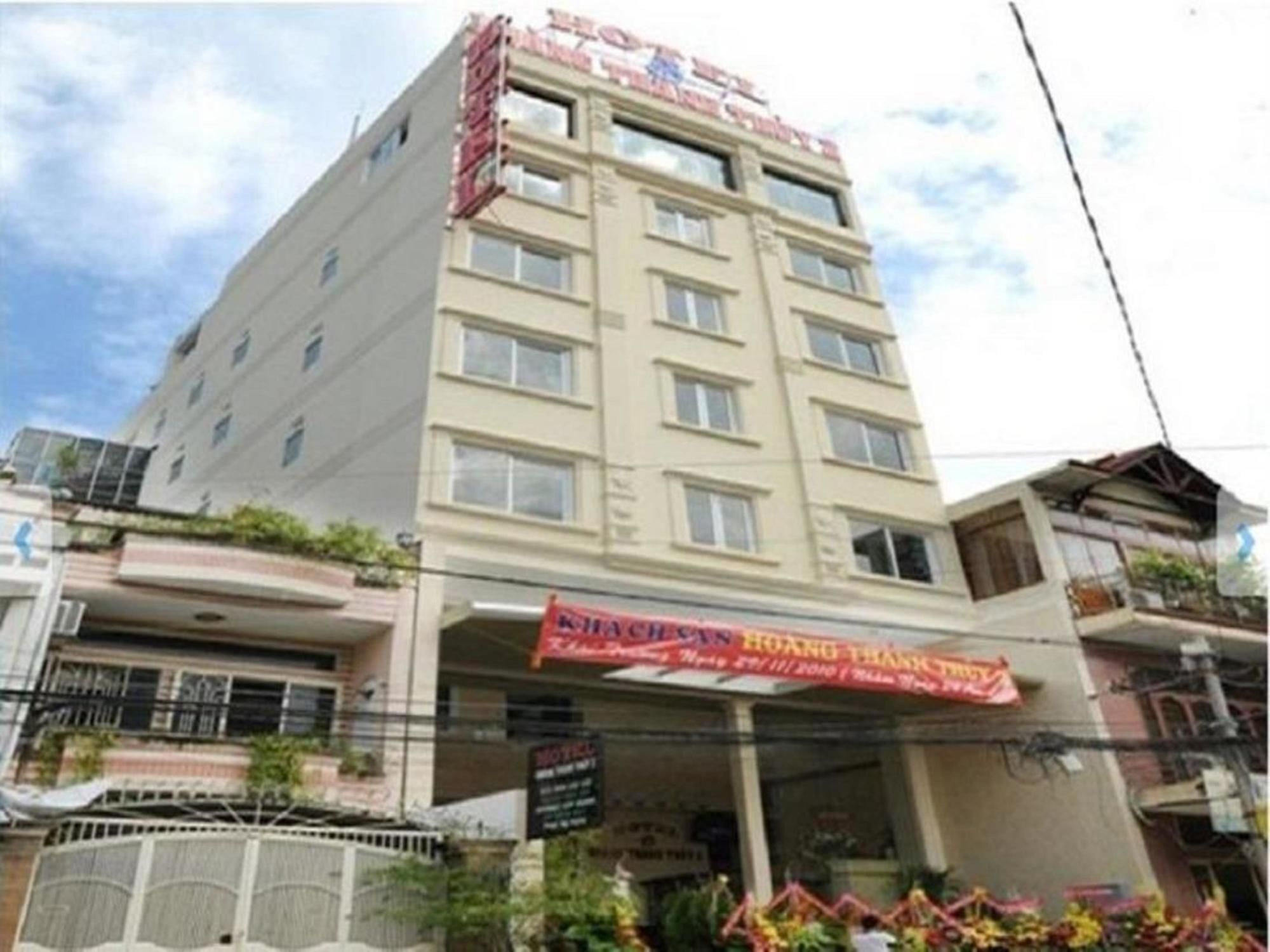 Hoang Thanh Thuy Airport Hotel 2 - Gan Am Thuc Dem Cho Hoang Hoa Tham Ho Chi Minh City Exterior photo